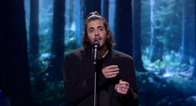 Salvador sobral amar pelos Salvador sobral amar pelos napapijri skidoo sl short